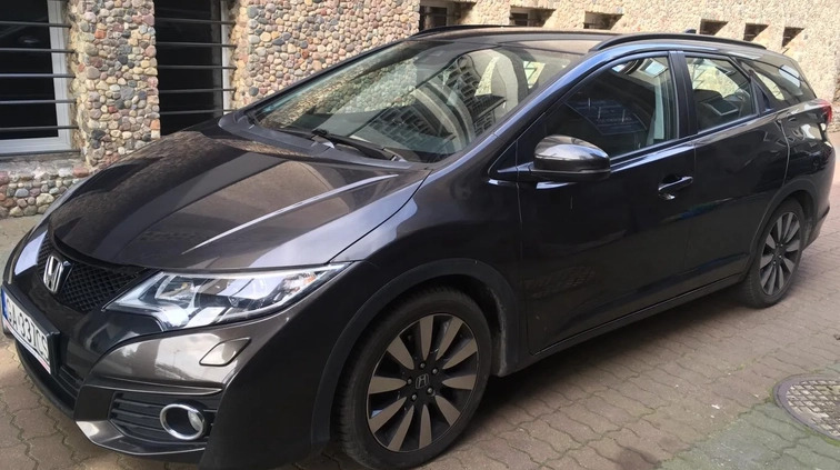 Honda Civic cena 72900 przebieg: 58000, rok produkcji 2017 z Gdynia małe 154
